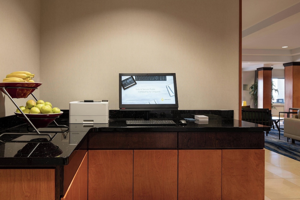 Fairfield Inn & Suites by Marriott Redding - photo 31