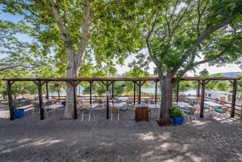 Al Lago — hotel in Zahara