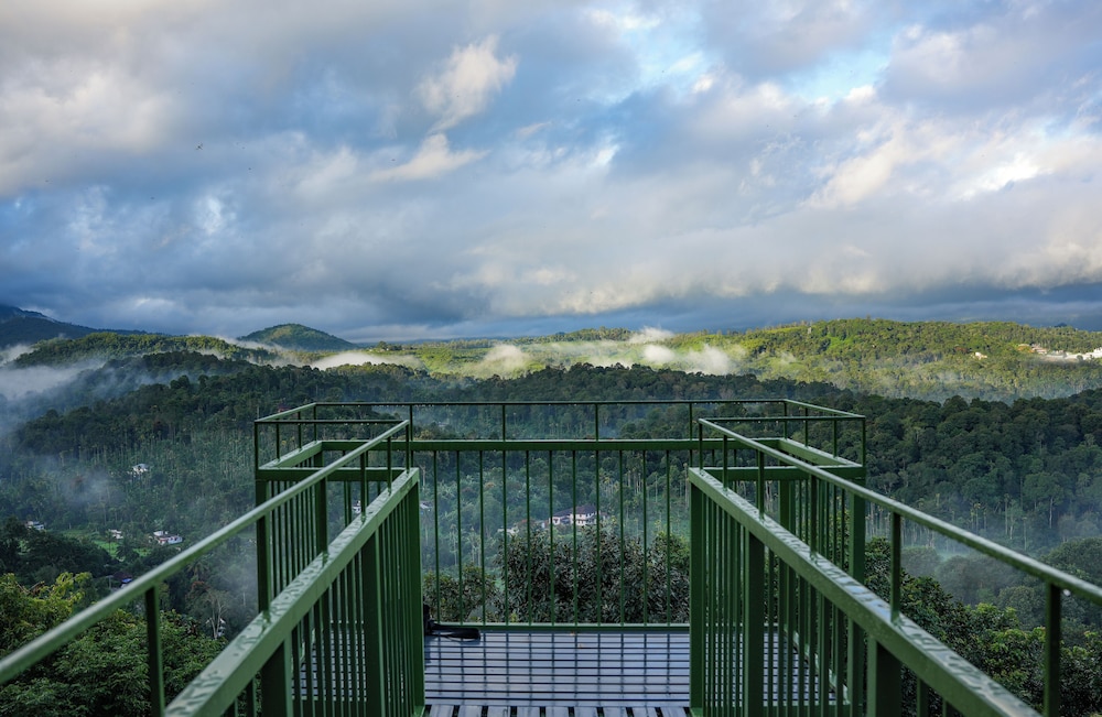 Space Rock Resort - last minute hotel in Kalpatta