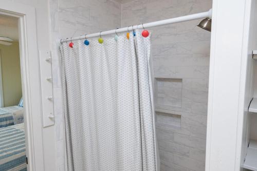 Victorias Seacret by Oak Island Accommodations - photo 8
