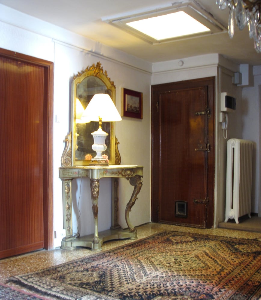 Dorsoduro 461 — Venice — photo 2