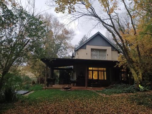 Little Fields Country House And Cottages — 4-Star Luxury Hotel in Howick, South Africa