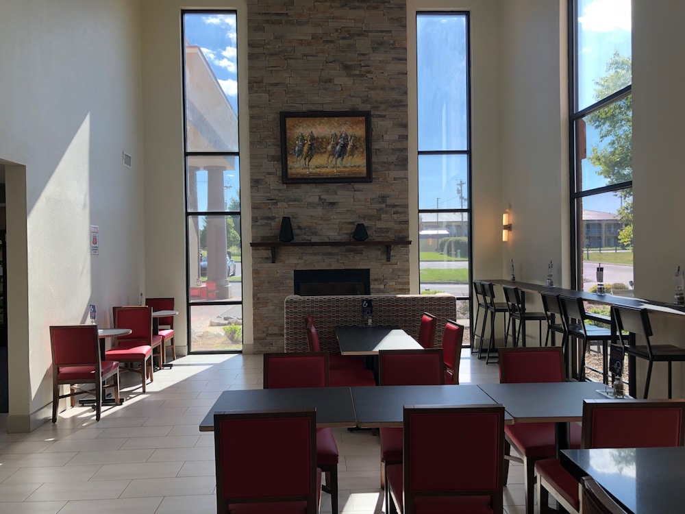 Holiday Inn Express & Suites Franklin KY by IHG - photo 53