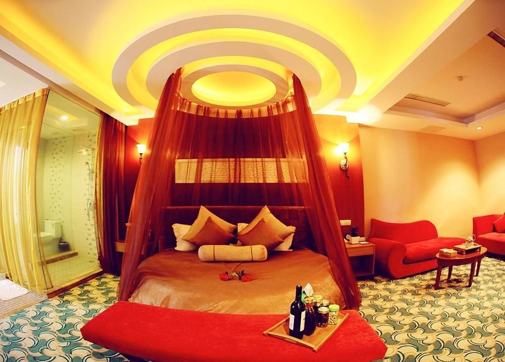 Qingdao Chengtou Hotspring Vip Spa Club in Qingdao, People's Republic of China