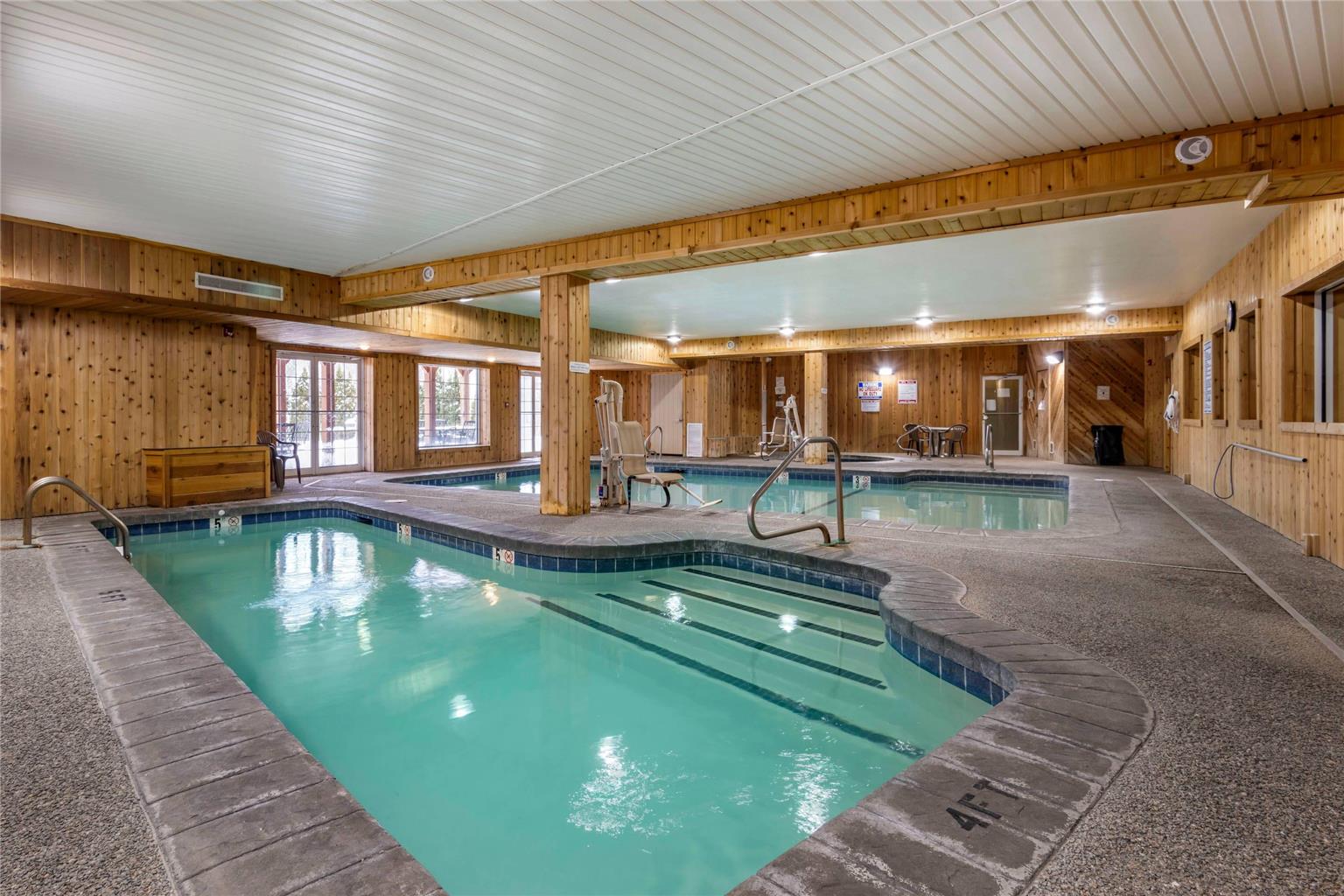 Mountain Edge Suites at Sunapee an Ascend Collection Hotel - photo 32