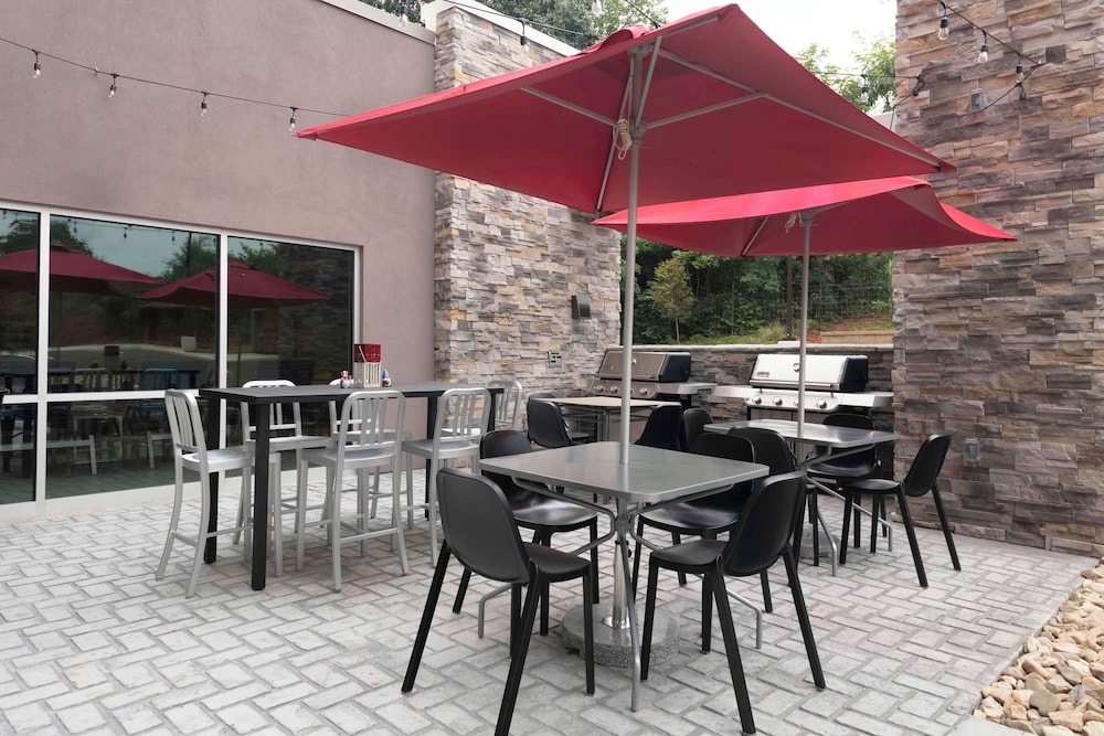 Home2 Suites by Hilton Lynchburg - photo 23