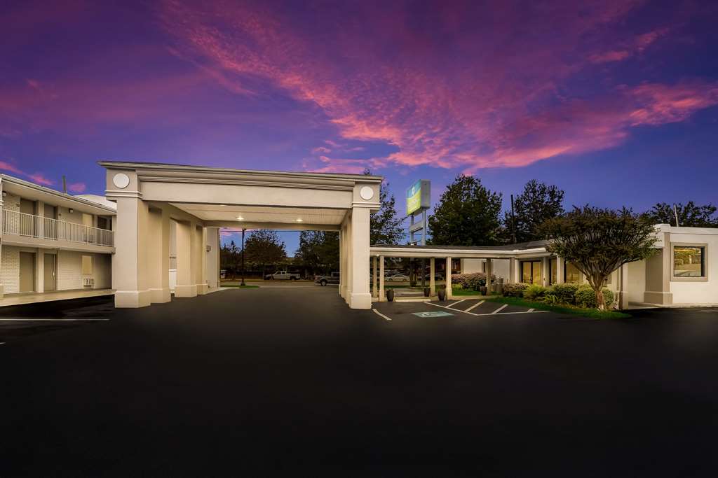 SureStay Hotel by Best Western Columbus Downtown - photo 15