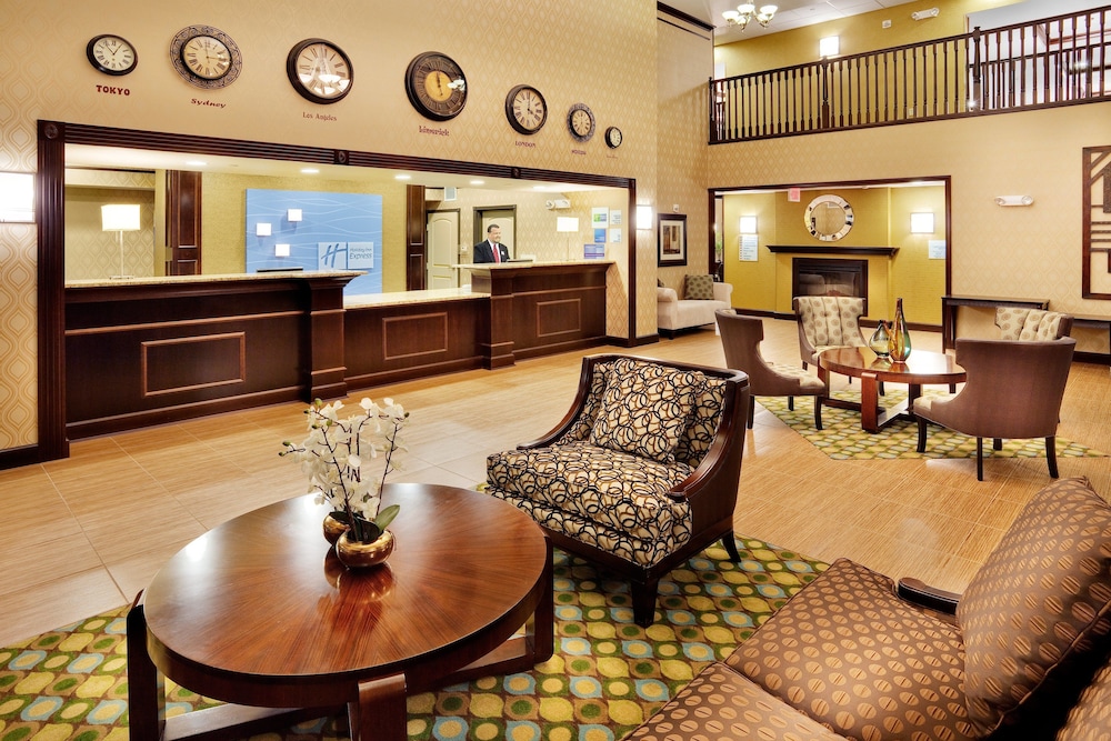 Holiday Inn Express Hotel & Suites Limerick Pottstown by IHG - photo 47