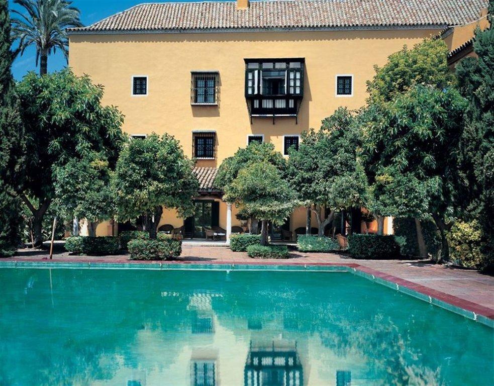 Hacienda Benazuza Elbullihotel — hotel in Sanlucar La Mayor