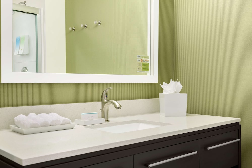 Home2 Suites by Hilton Menomonee Falls Milwaukee - photo 21