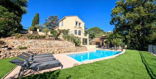 Ref VCLAIR by Palmes dProperties - carbon neutral hotel in Cannes