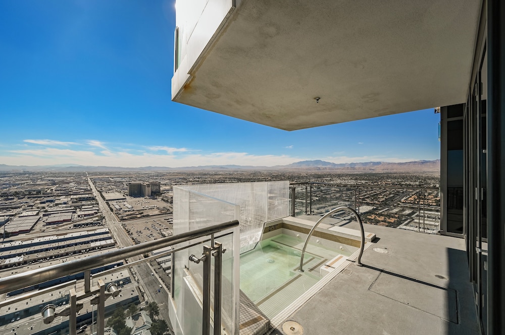 StripViewSuites at Palms Place Penthouses - photo 145