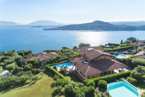 Villa Eva — 4-Star Luxury Hotel in Meina, Italy