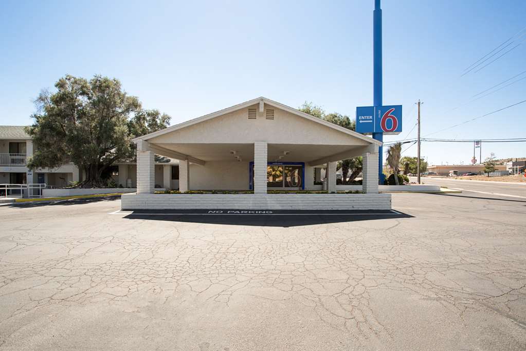 Motel 6 Kingman AZ Route 66 West - photo 6