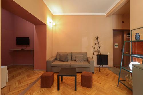 Spacious 1BR Apartment In The Heart of Tbilisi
