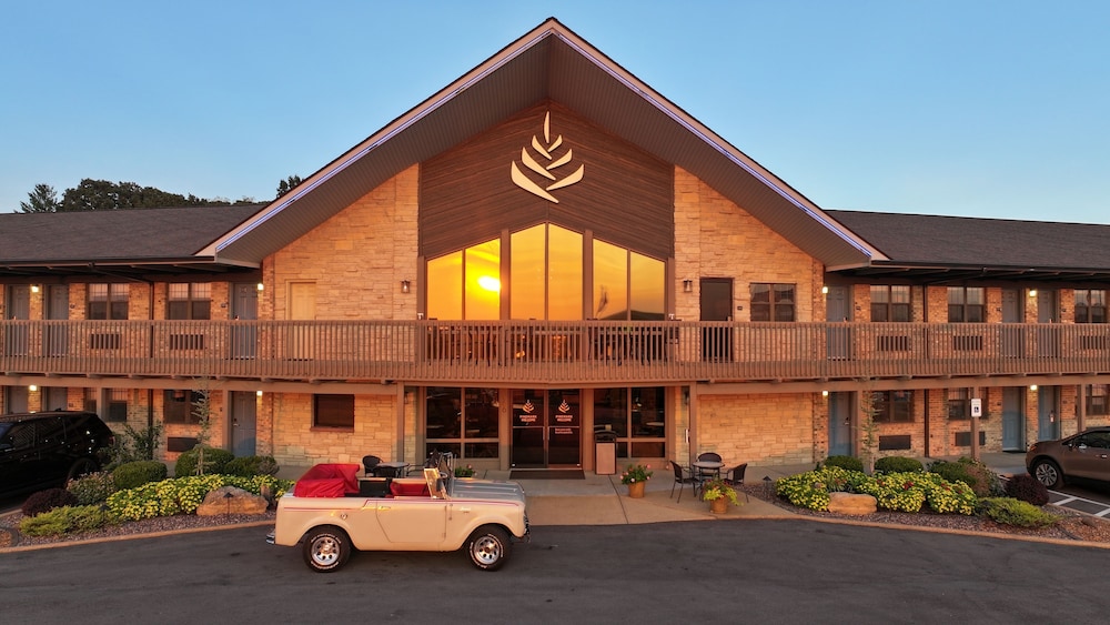 Pinemark Inn & Suites - photo 48