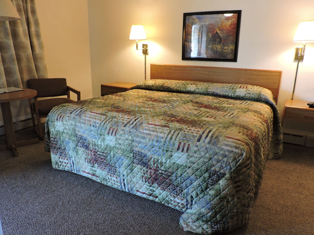 The Golden Inn - photo 17