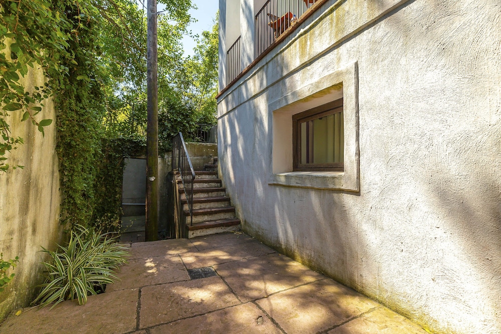 Perfect Location in Downtown Charleston in Charleston, United States