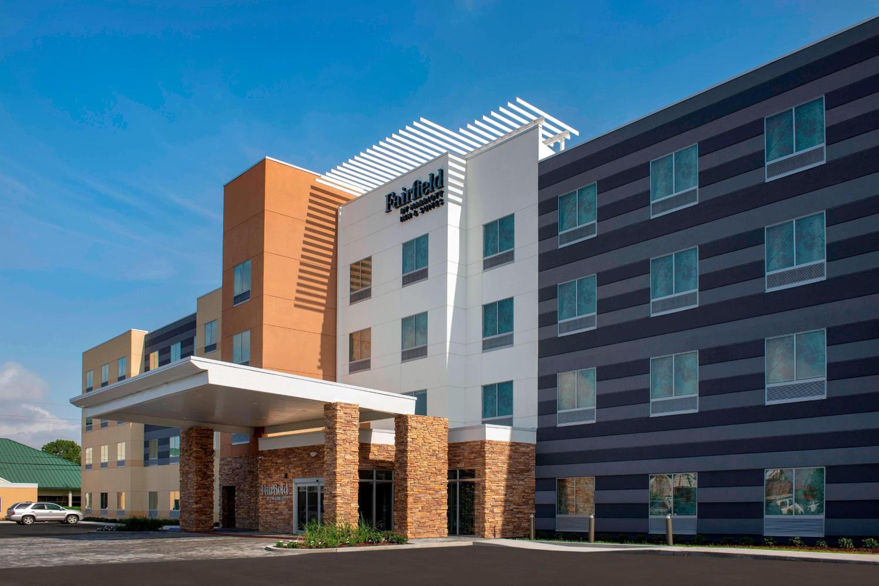 Fairfield Inn & Suites by Marriott New Orleans Metairie - featured photo