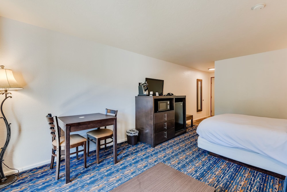 Alpine Rivers Inn - photo 10