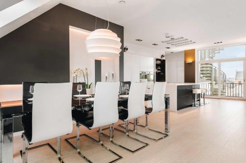DINBNB Apartments l Luxury Penthouse l Roof Terrace l Central Bergen — 4-Star Luxury Hotel in Bergen, Norway