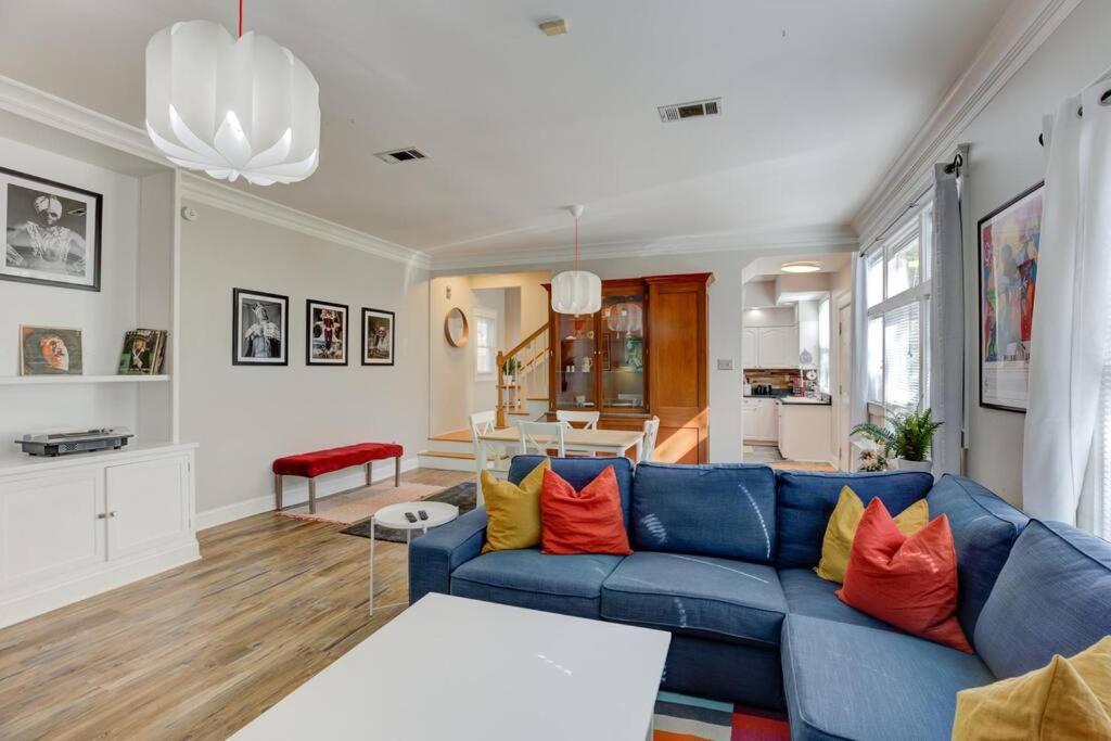 Hip And Spacious Midtown Cottage Near Beale Street — 4-Star Luxury Hotel in Memphis, United States