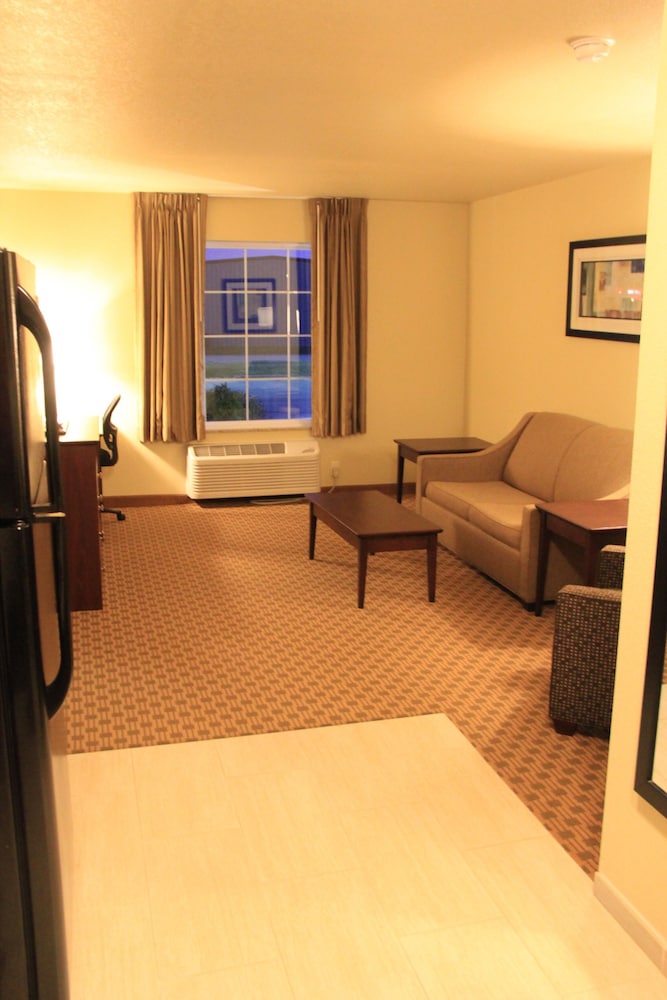 Castle Rock Inn & Suites - photo 30