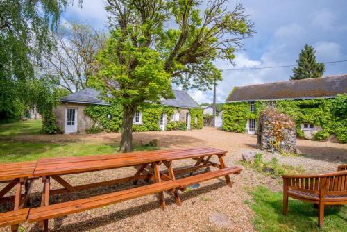 Les maudines - last minute hotel in Unknown City