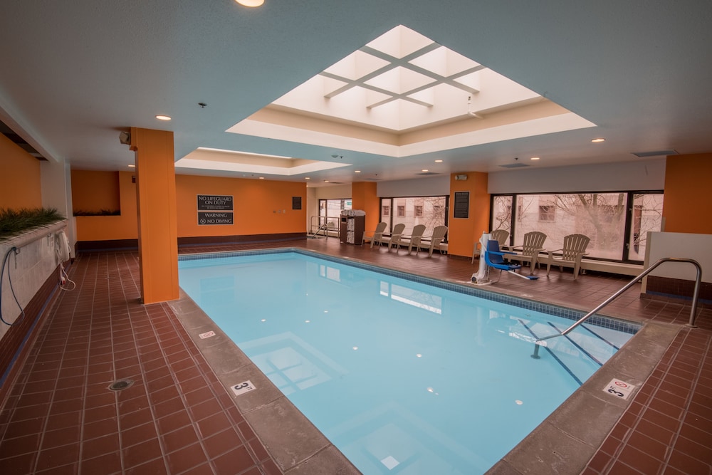Kahler Inn and Suites Mayo Clinic Area - photo 38