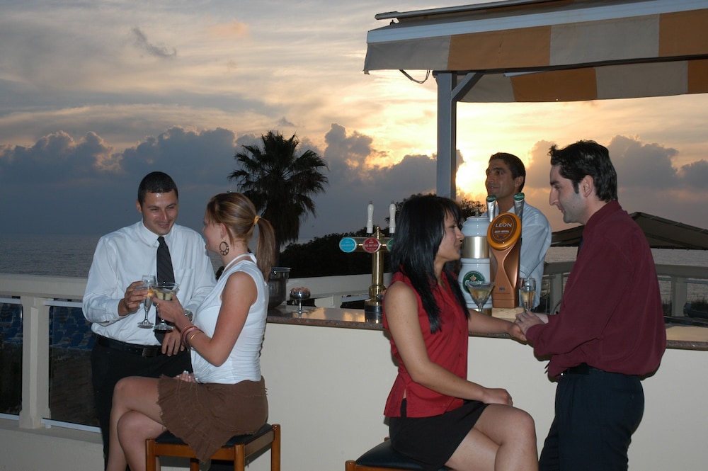 מזון ומשקאות