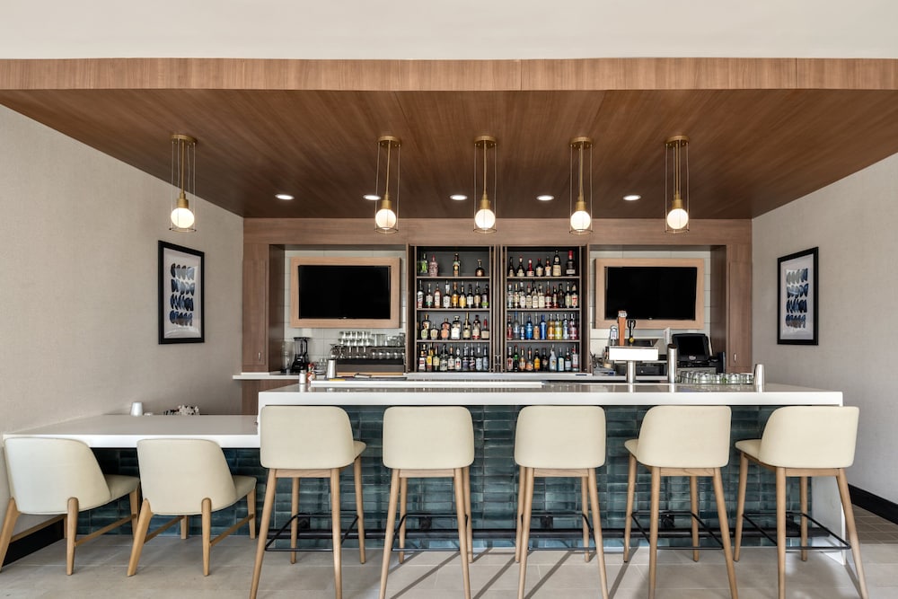 Holiday Inn Ontario by IHG - photo 37