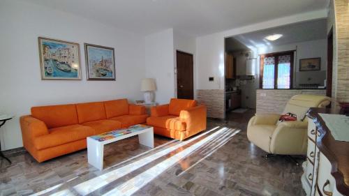 Colleoni's Lodge Casa Vacanze Con 2 Appartamenti — 4-Star Luxury Hotel in Verdellino, Italy