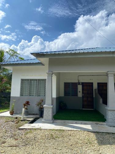 Cinta 5 Minit UTHM Parit Jelutong — hotel in Parit Raja