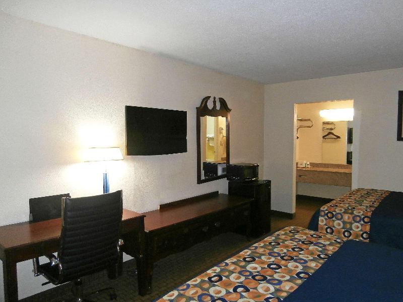 Americas Best Value Inn Newnan - photo 19
