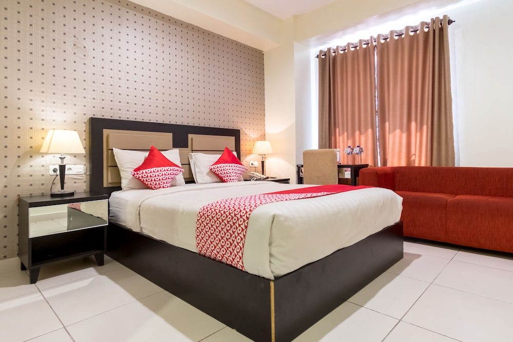OYO Flagship 1348 Hotel Home Anaya in Medan, Indonesia