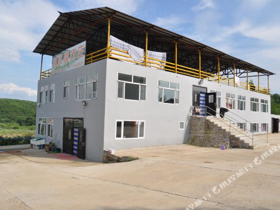 Jiayin fishing and water situation farm - last minute hotel in Yichun