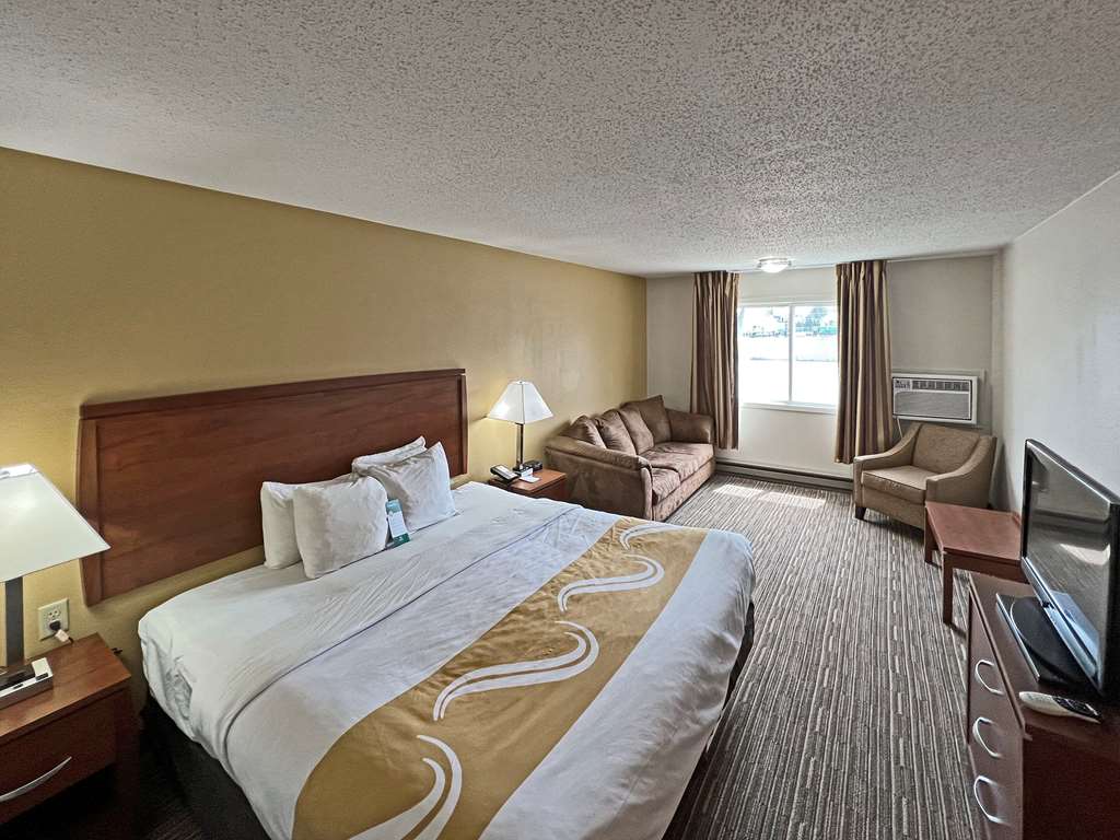Quality Inn Mitchell I 90 - photo 14
