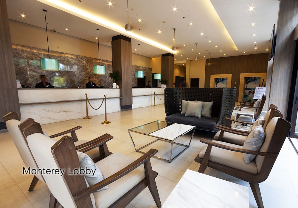 Fairways and Bluewater Boracay — hotel in Manila