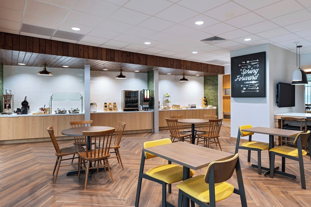 Fairfield by Marriott Inn & Suites Fort Worth Alliance Airport - photo 19