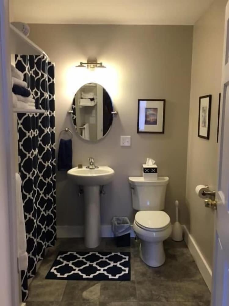 Bristol Suites - photo 43