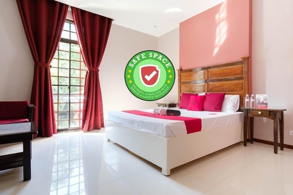 RedDoorz Plus @ West Nautical Road Puerto Galera in Puerto Galera, Philippines