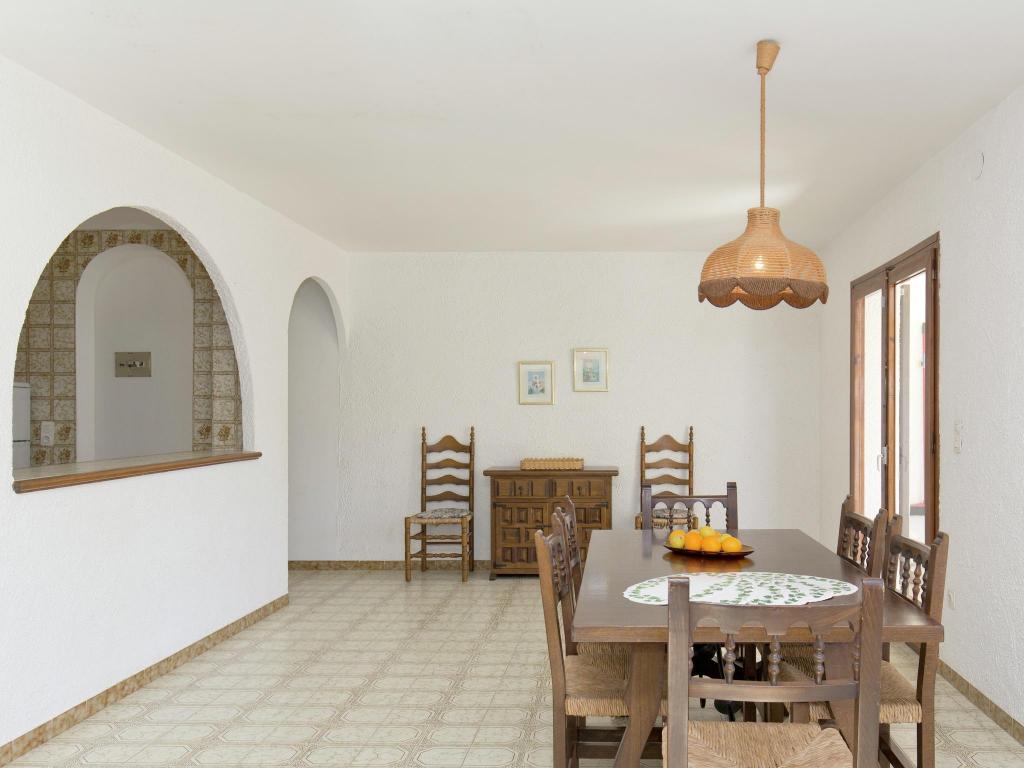 Apartment in Mont roig near Sea Beach — 4-Star Luxury Hotel in Mont-Roig Del Camp, Spain