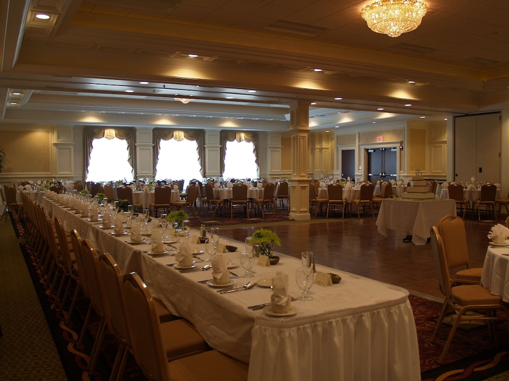 Hilton Garden Inn Bangor - photo 63