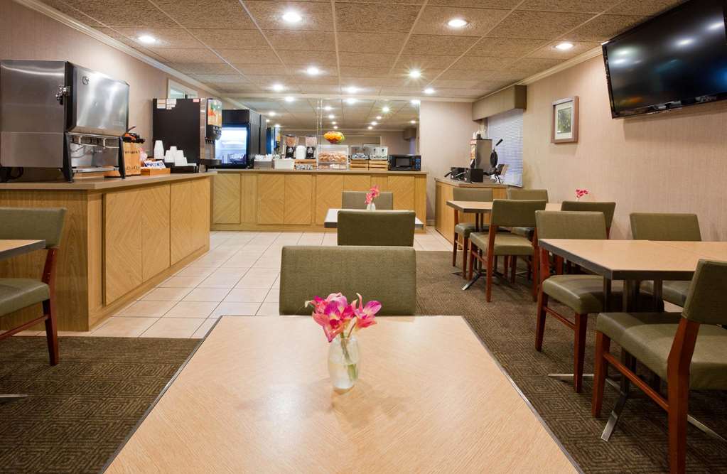 La Quinta Inn by Wyndham Minneapolis Airport Bloomington - photo 52