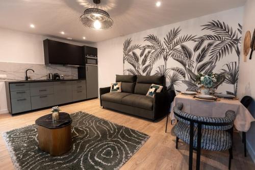 Rez de Chausse Dans Une Rue Pavee 4 Pers Nation - last minute hotel in Paris