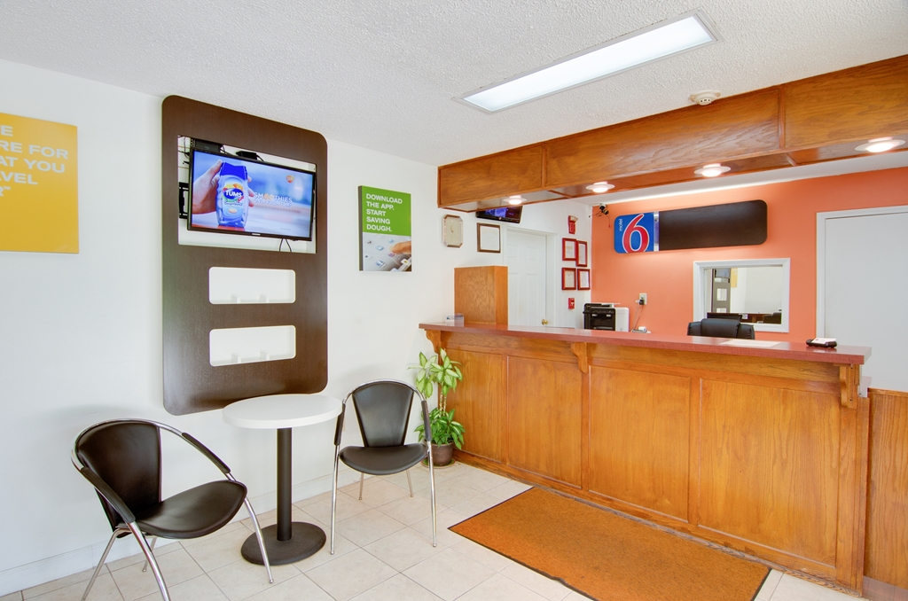 Motel6 Cartersville GA - photo 21