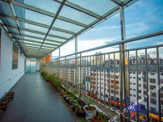 Wyh Business Hotel — hotel in Xinyu