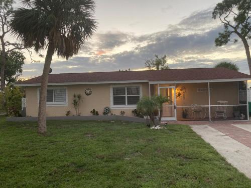Englewood Beachhouse — Englewood