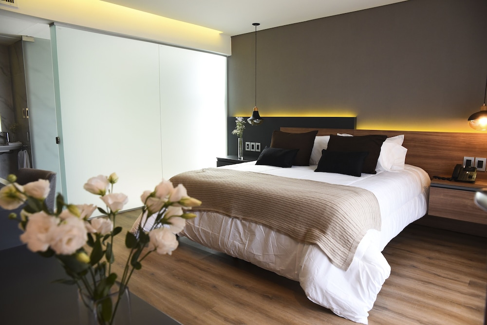 Hotel Soho Suites — San Francisco