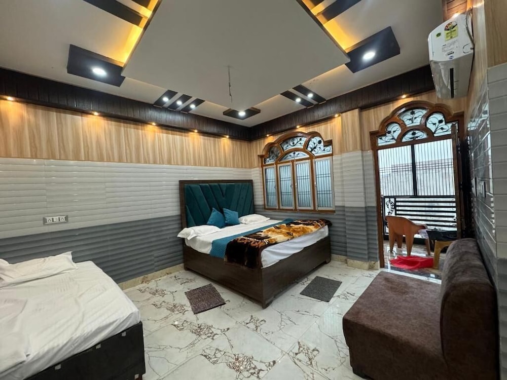 Hotel Samiksha Inn — Ajodhya — photo 4